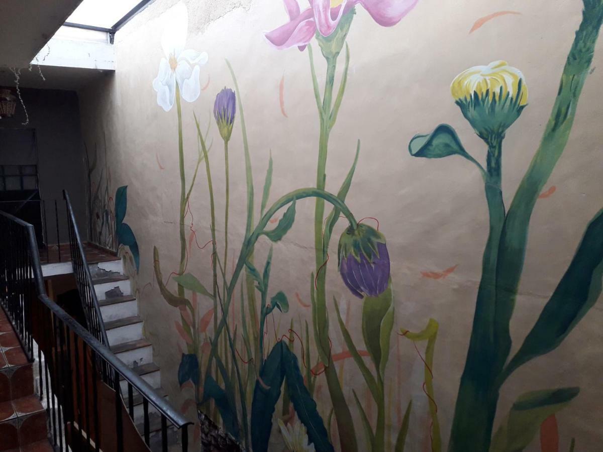 El Laberinto Hospedaje En Casa Morelia Exterior photo