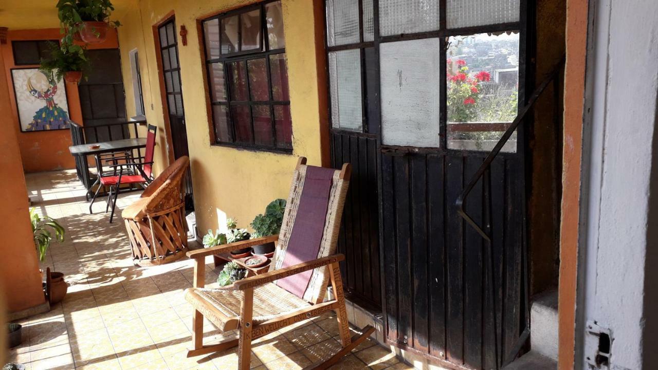 El Laberinto Hospedaje En Casa Morelia Exterior photo